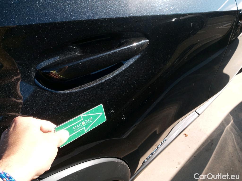  Lexus  UX LEXUS  / 2018 / 5P / todoterreno 2.0 250h Executive #28