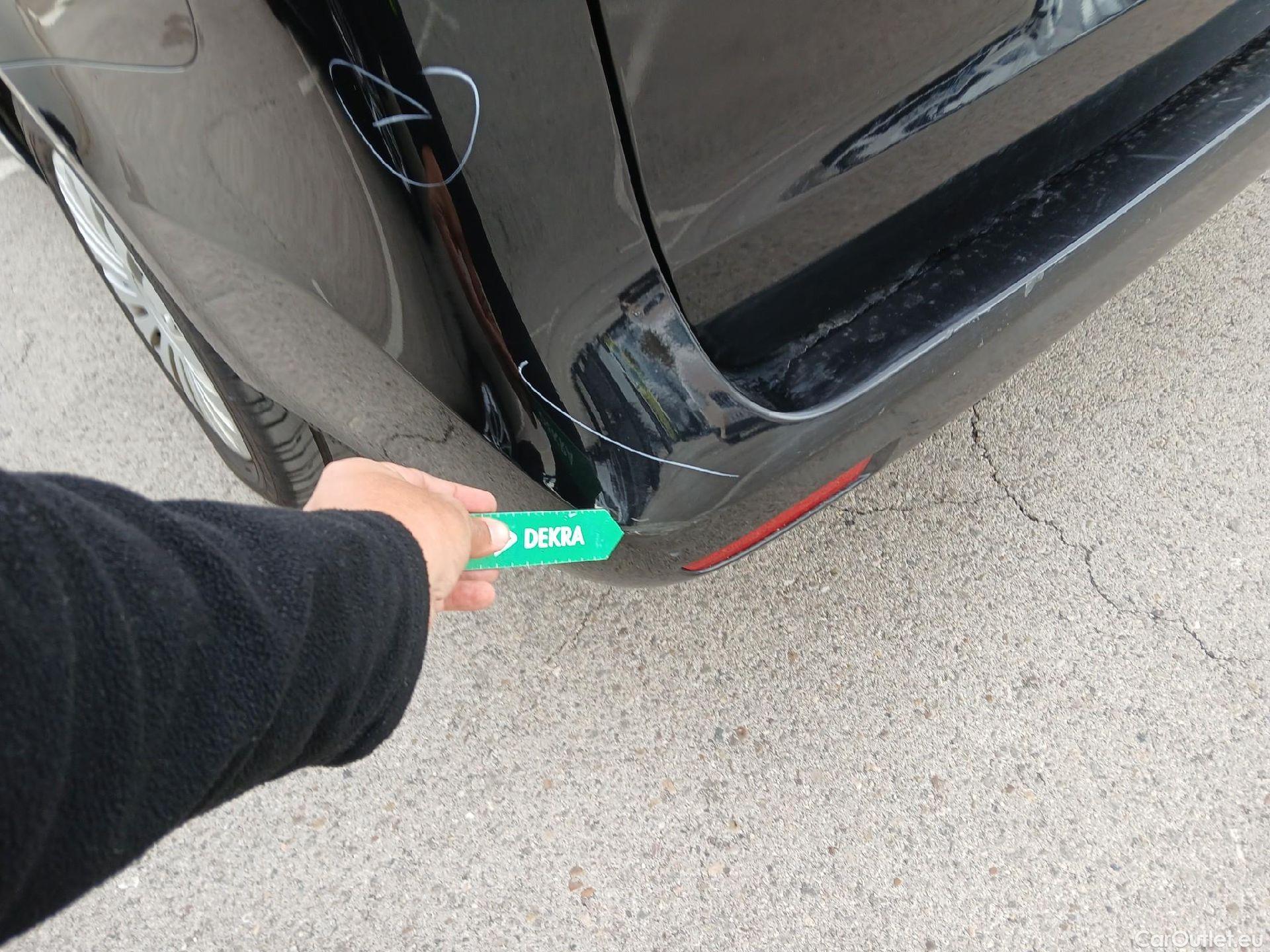  Mercedes  V-Klasse MERCEDES-BENZ Clase V / 2014 / 4P / monovolumen 220 d Clase V Largo #17