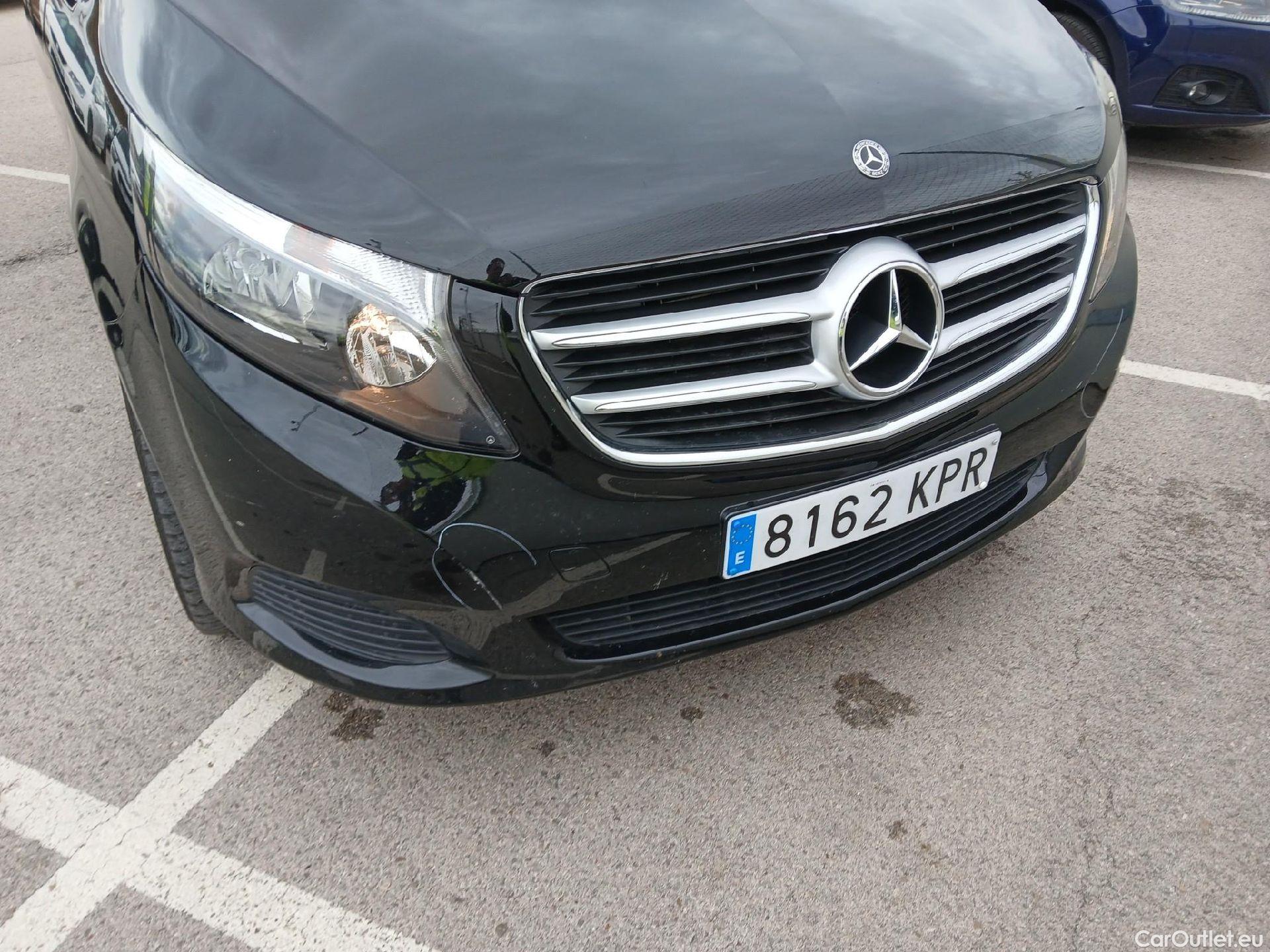  Mercedes  V-Klasse MERCEDES-BENZ Clase V / 2014 / 4P / monovolumen 220 d Clase V Largo #2