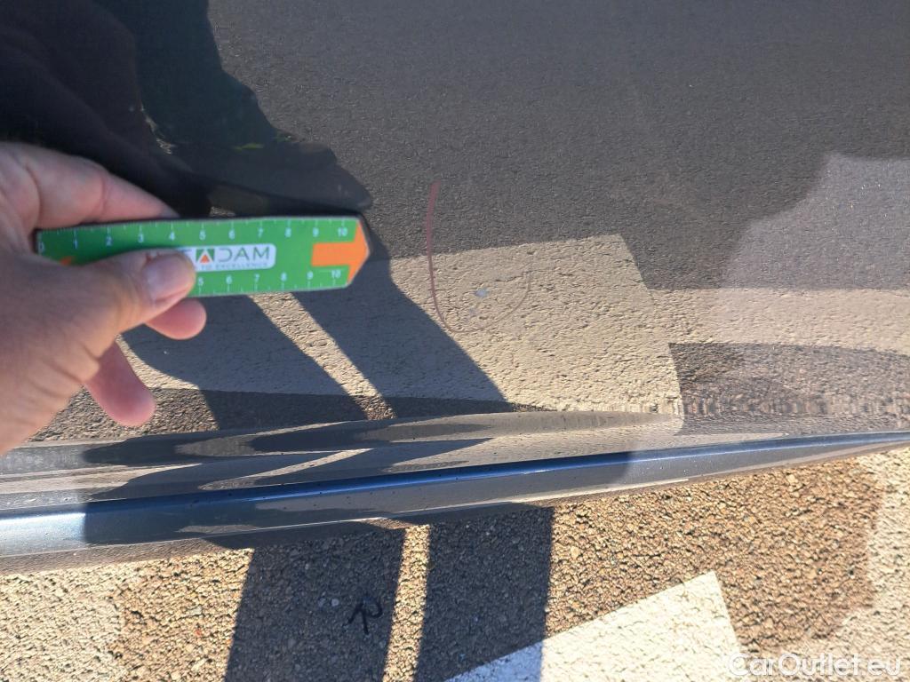  Renault  Megane RENAULT MÉGANE 5p 3G familiar Sp. Tou. Bose Energy dCi 130 S&S Euro 6 #15