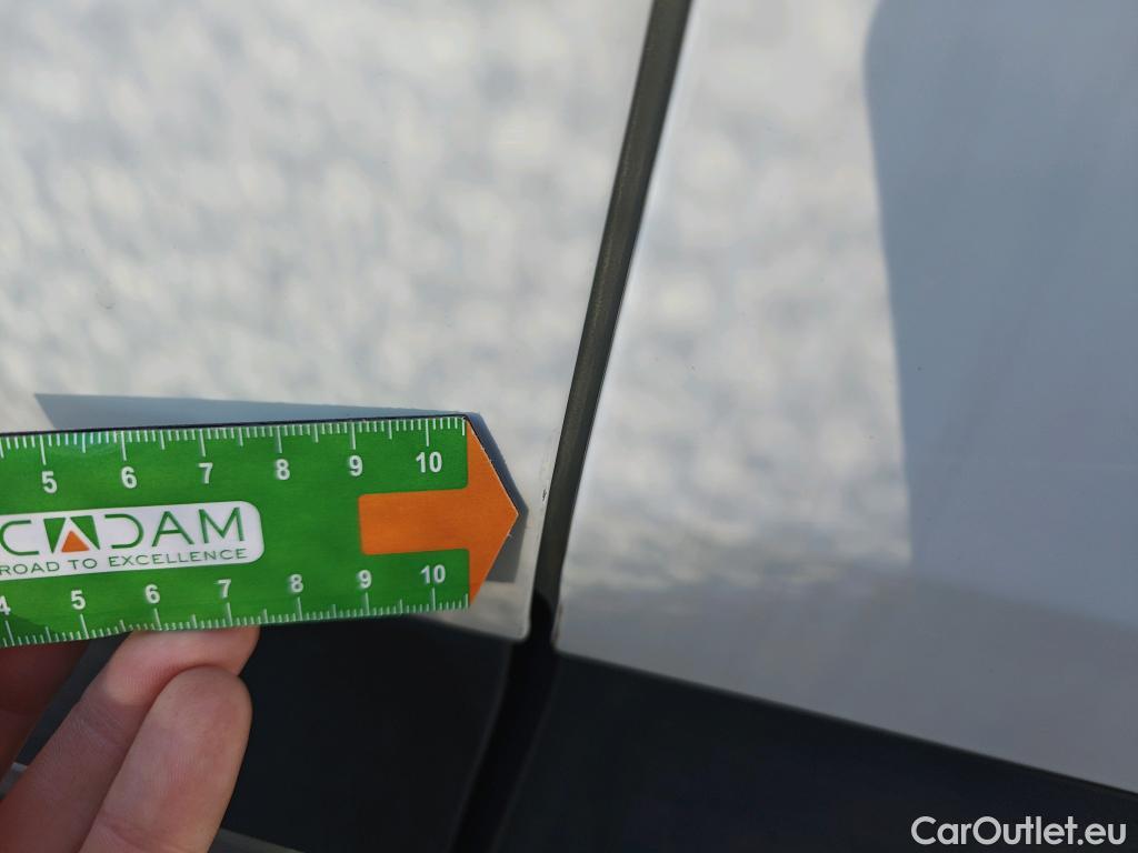  Renault  Kadjar RENAULT  / 2019 / 5P / crossover Zen Blue dCi 85kW (115CV) #47