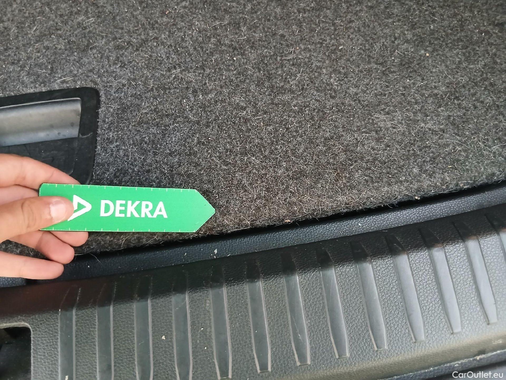  Seat  Arona SEAT  / 2017 / 5P / todoterreno 1.0 TSI 70kW (95CV) Style Edition Eco (CX) #23