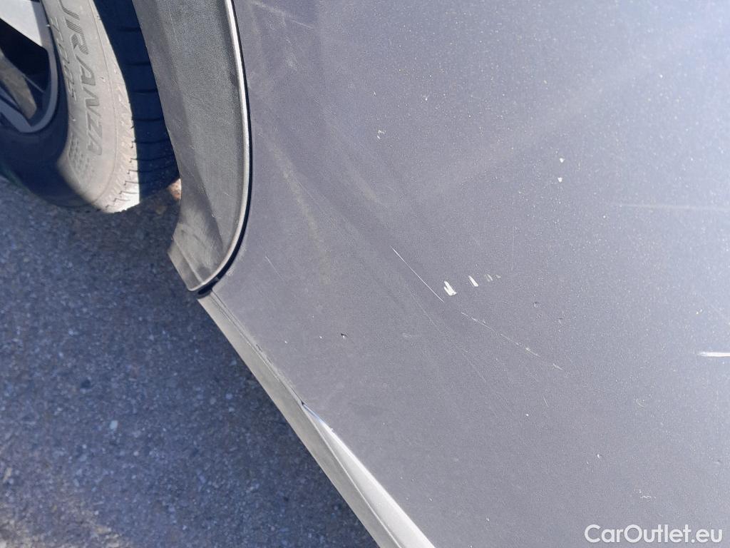  Peugeot  2008 PEUGEOT  / 2019 / 5P / todoterreno Allure Pack BlueHDI 81kW (110CV) #26