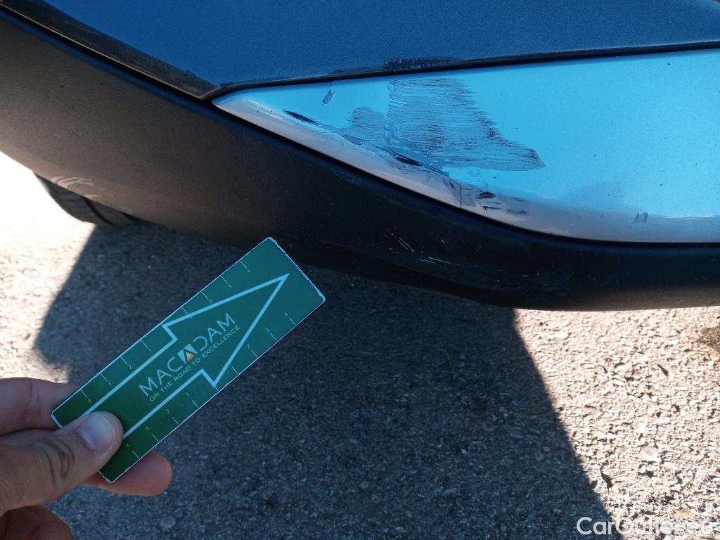  Peugeot  2008 PEUGEOT  / 2019 / 5P / todoterreno Allure Pack Puretech 130 S&S EAT8 (AC2) #29