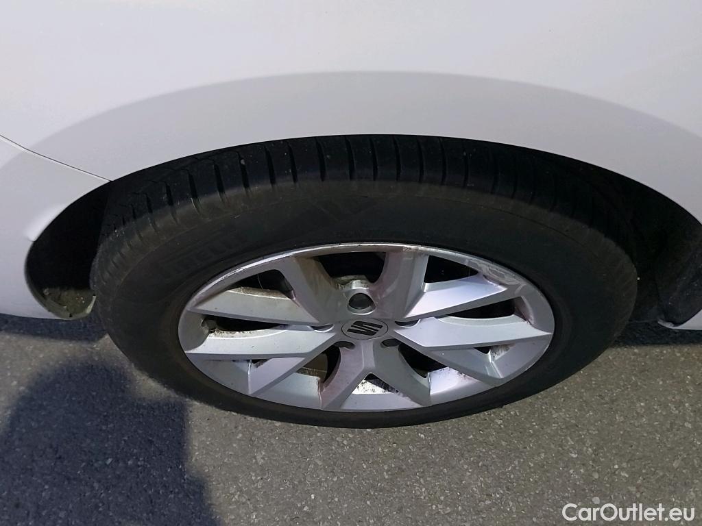  Seat  Leon  Sportstourer Style Go 2.0 TDI 115CV MT6 E6d #16