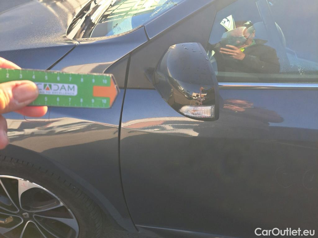  Renault  Megane RENAULT MÉGANE 5p 3G familiar Sp. Tou. Bose Energy dCi 130 S&S Euro 6 #44