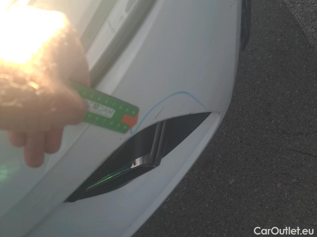  Renault  Clio RENAULT  / 2019 / 5P / berlina con portón Business Blue dCi 63 kW (85CV) (ACB) #8