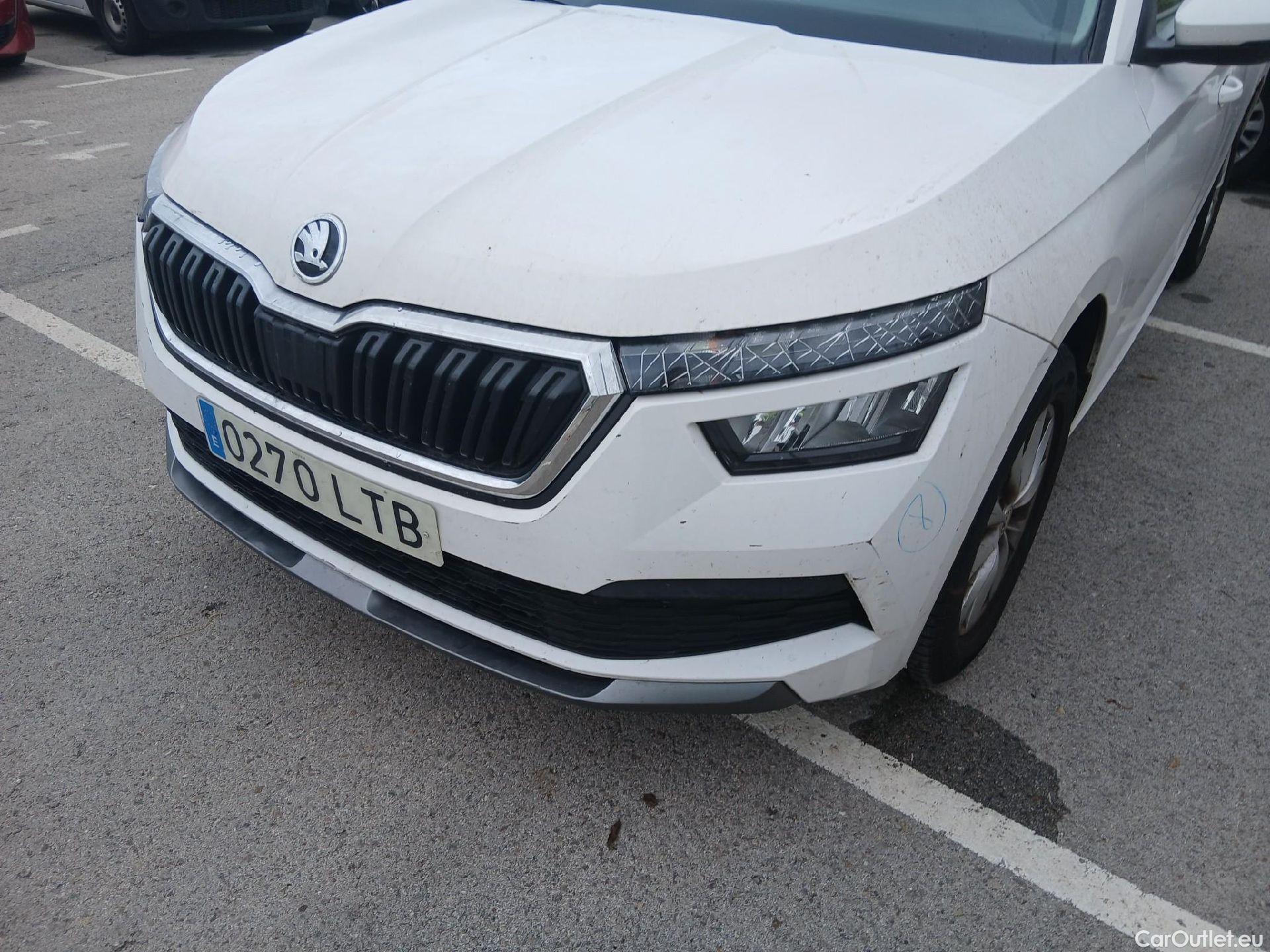  Skoda  KAMIQ SKODA  1.0 TSI 81kW (110CV) DSG Ambition (CX) #8