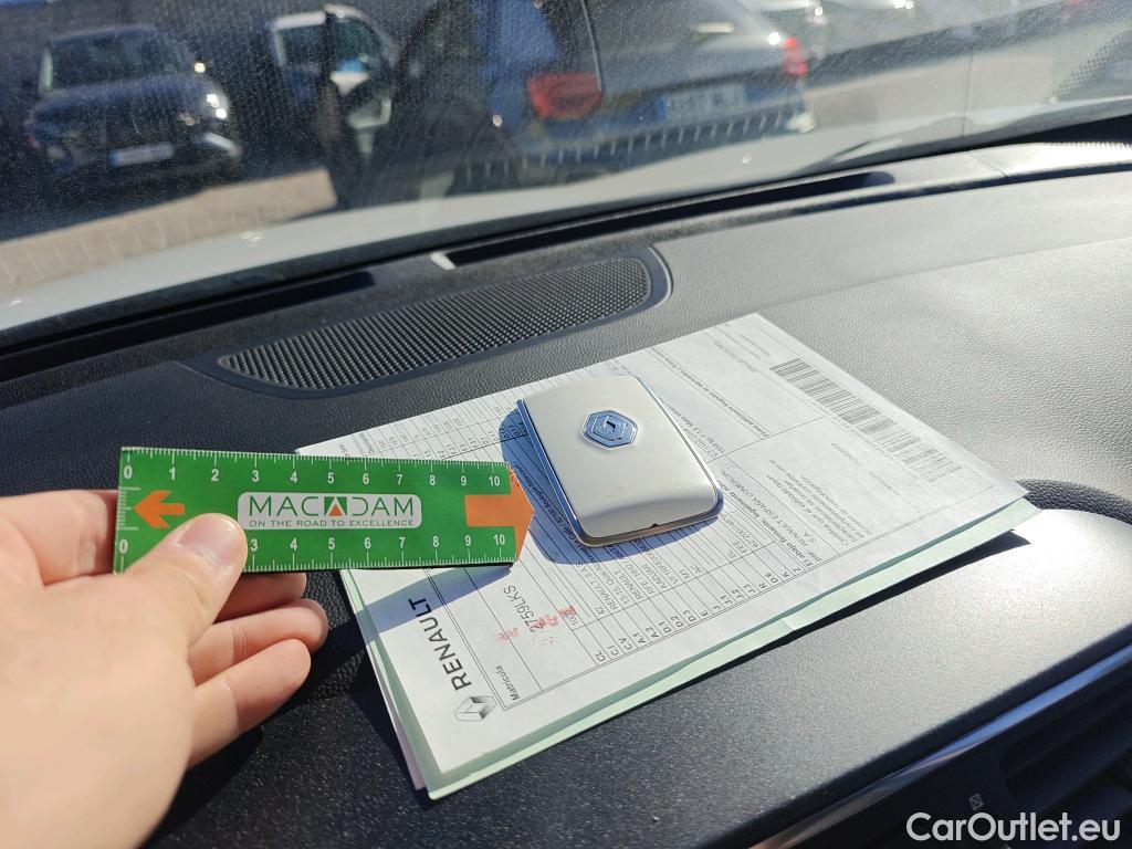  Renault  Kadjar RENAULT  / 2019 / 5P / crossover Zen Blue dCi 85kW (115CV) #1