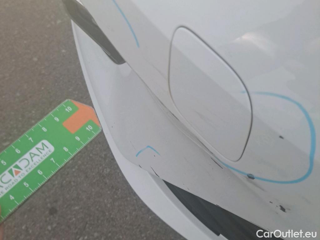  Renault  Clio RENAULT  / 2019 / 5P / berlina con portón Business Blue dCi 63 kW (85CV) (ACB) #7