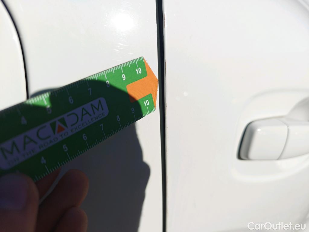  Renault  Kadjar RENAULT  / 2019 / 5P / crossover Zen Blue dCi 85kW (115CV) #20