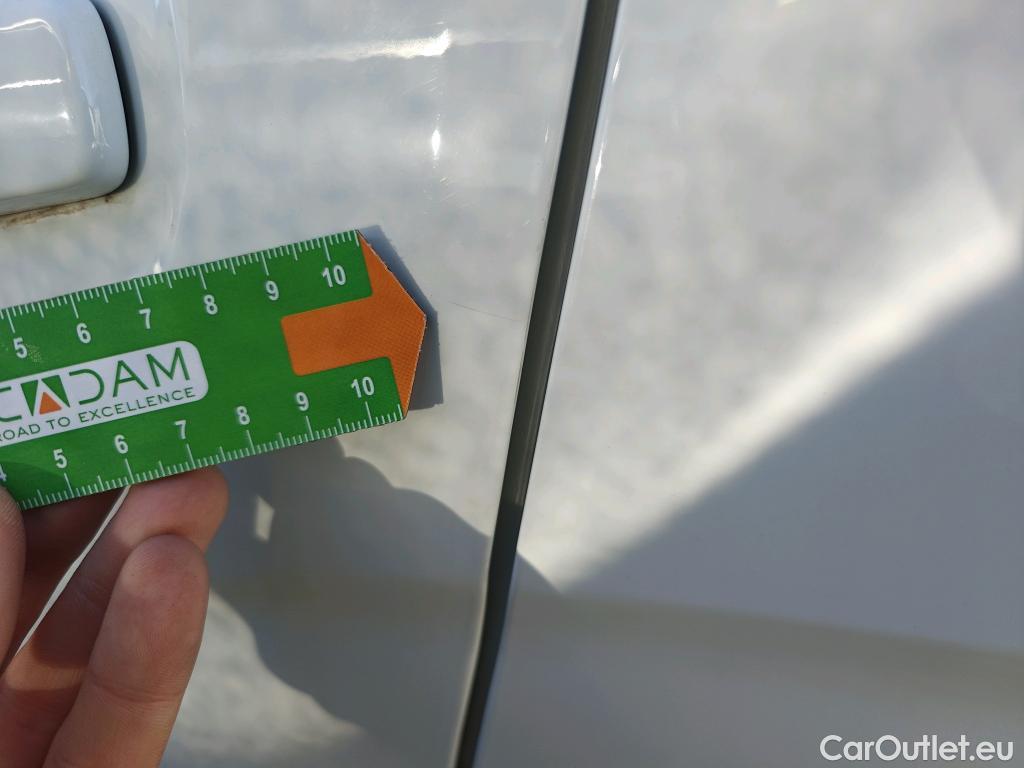  Renault  Kadjar RENAULT  / 2019 / 5P / crossover Zen Blue dCi 85kW (115CV) #45