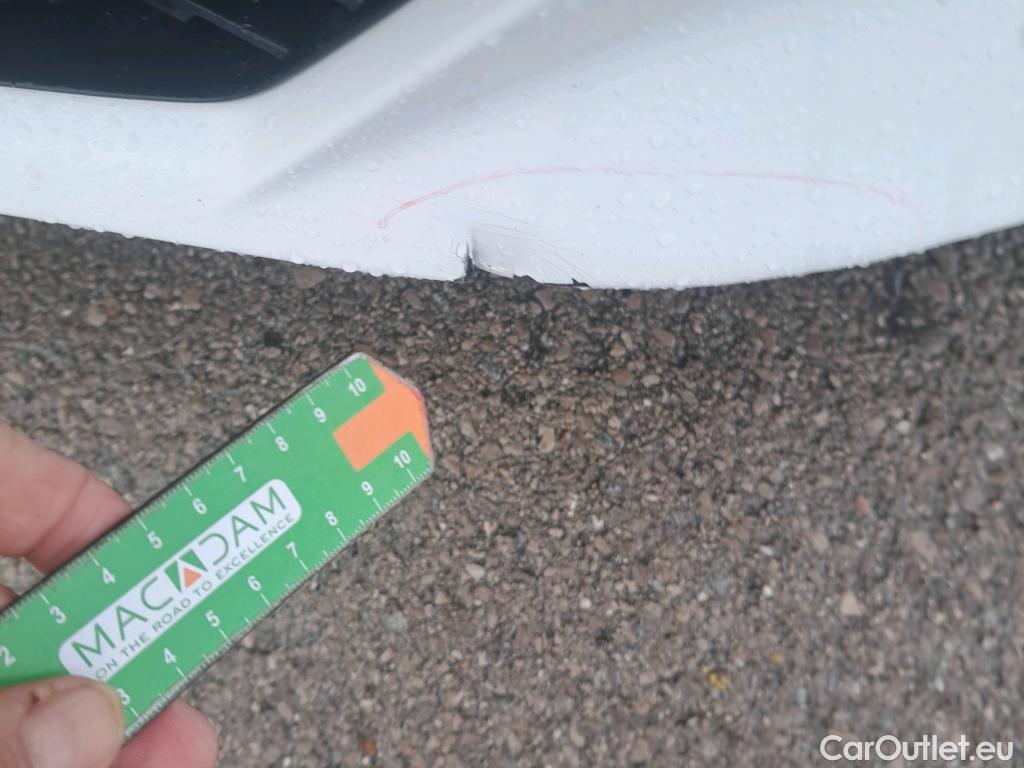  Peugeot  208 PEUGEOT  / 2019 / 5P / berlina con portón PureTech 73kW (100CV) Allure #12