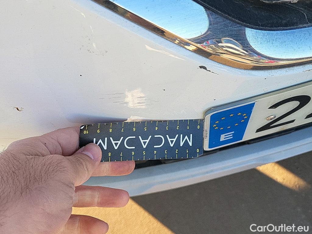  Renault  Captur RENAULT  / 2019 / 5P / todoterreno Intens TCe 90 (AC) #8