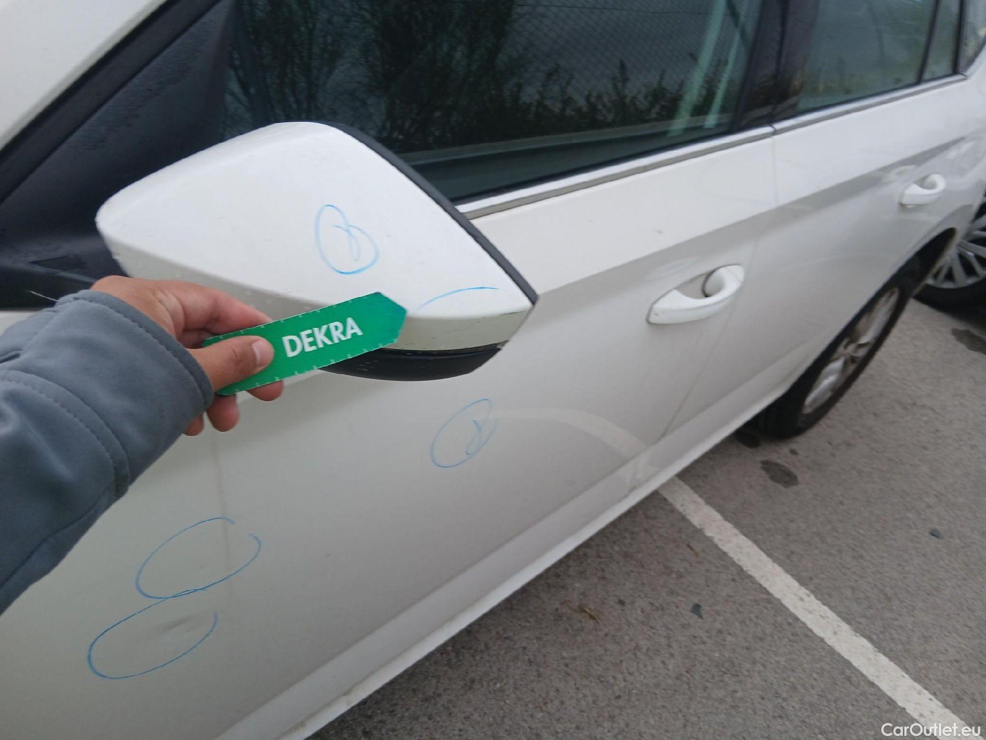  Skoda  KAMIQ SKODA  1.0 TSI 81kW (110CV) DSG Ambition (CX) #16