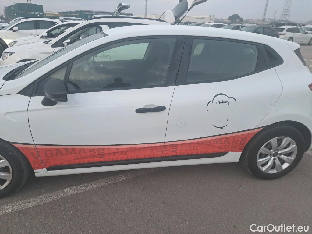  Renault  Clio RENAULT  / 2019 / 5P / berlina con portón Business Blue dCi 63 kW (85CV) (ACB) #1