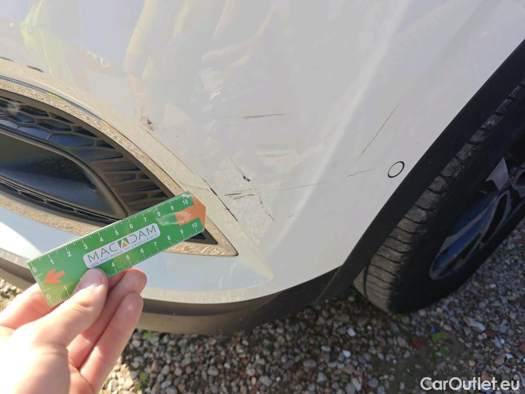  Renault  Kadjar RENAULT  / 2019 / 5P / crossover Zen Blue dCi 85kW (115CV) #37