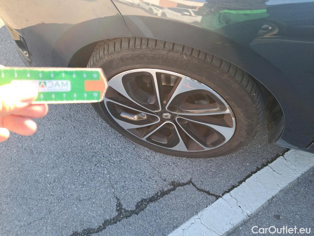  Renault  Megane RENAULT MÉGANE 5p 3G familiar Sp. Tou. Bose Energy dCi 130 S&S Euro 6 #8