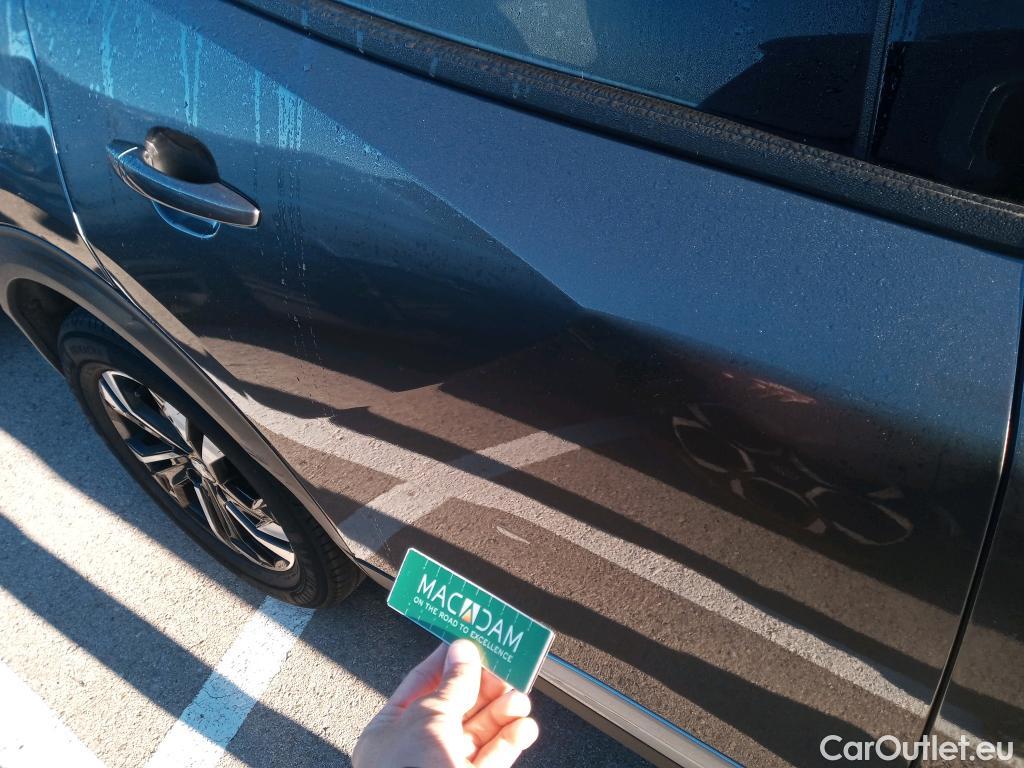  Peugeot  2008 PEUGEOT  / 2019 / 5P / todoterreno Allure Pack Puretech 130 S&S EAT8 (AC2) #4