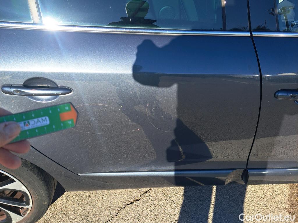  Renault  Megane RENAULT MÉGANE 5p 3G familiar Sp. Tou. Bose Energy dCi 130 S&S Euro 6 #46