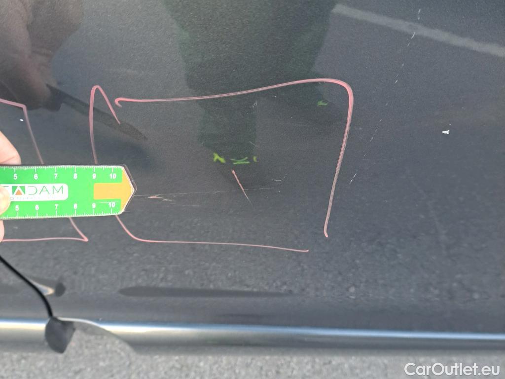  Renault  Megane RENAULT MÉGANE 5p 3G familiar Sp. Tou. Bose Energy dCi 130 S&S Euro 6 #2