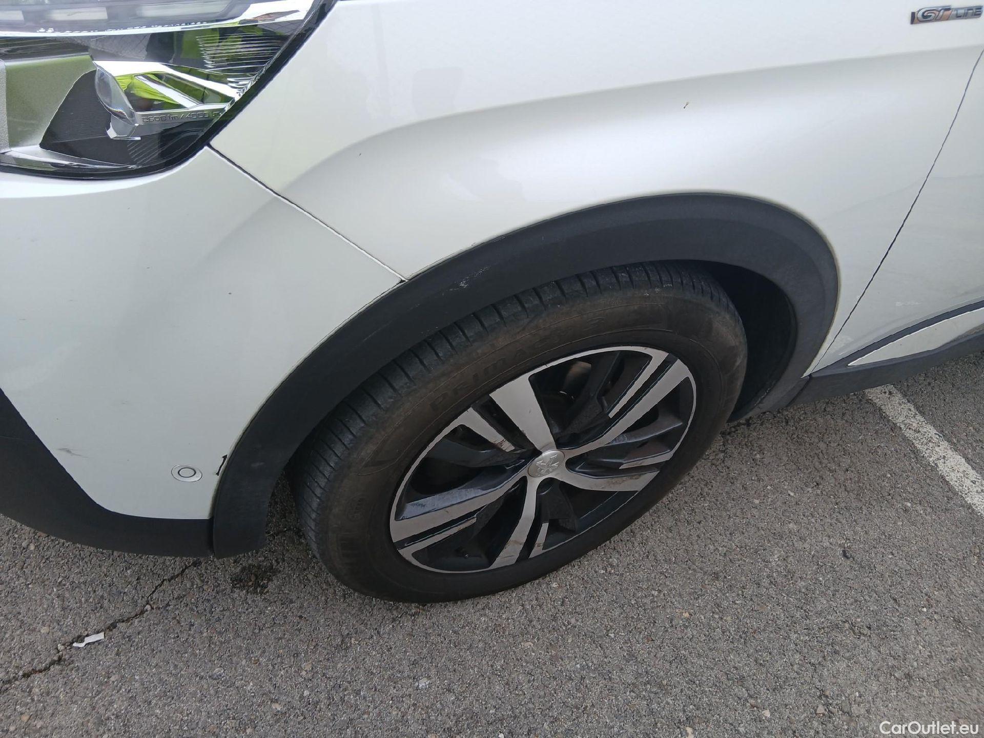  Peugeot  3008 PEUGEOT  / 2016 / 5P / todoterreno GT Line BlueHDi 132kW (180CV) S&S EAT8 #11