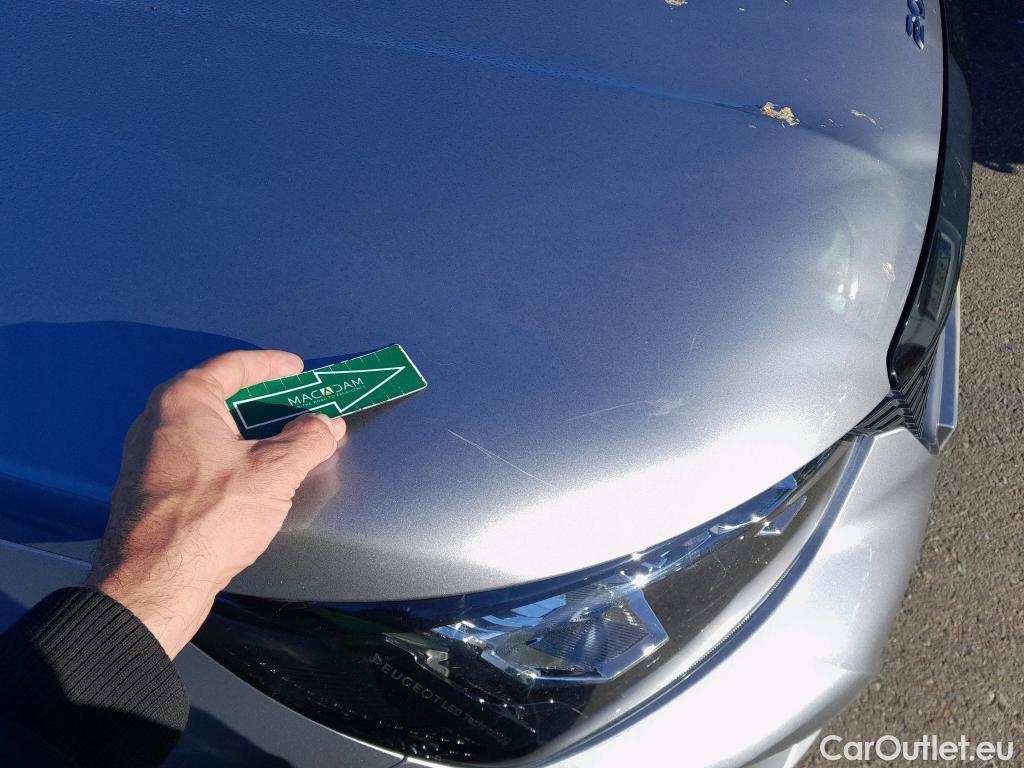  Peugeot  2008 PEUGEOT  / 2019 / 5P / todoterreno Allure Pack BlueHDI 81kW (110CV) #15