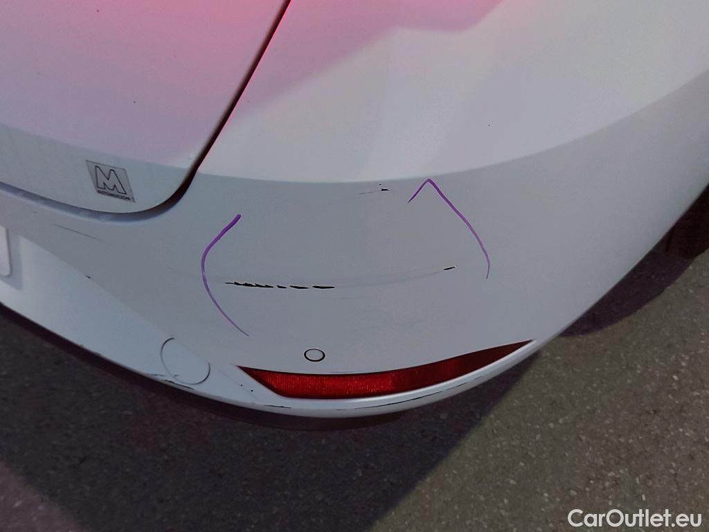  Seat  Leon  Sportstourer Style Go 2.0 TDI 115CV MT6 E6d #5