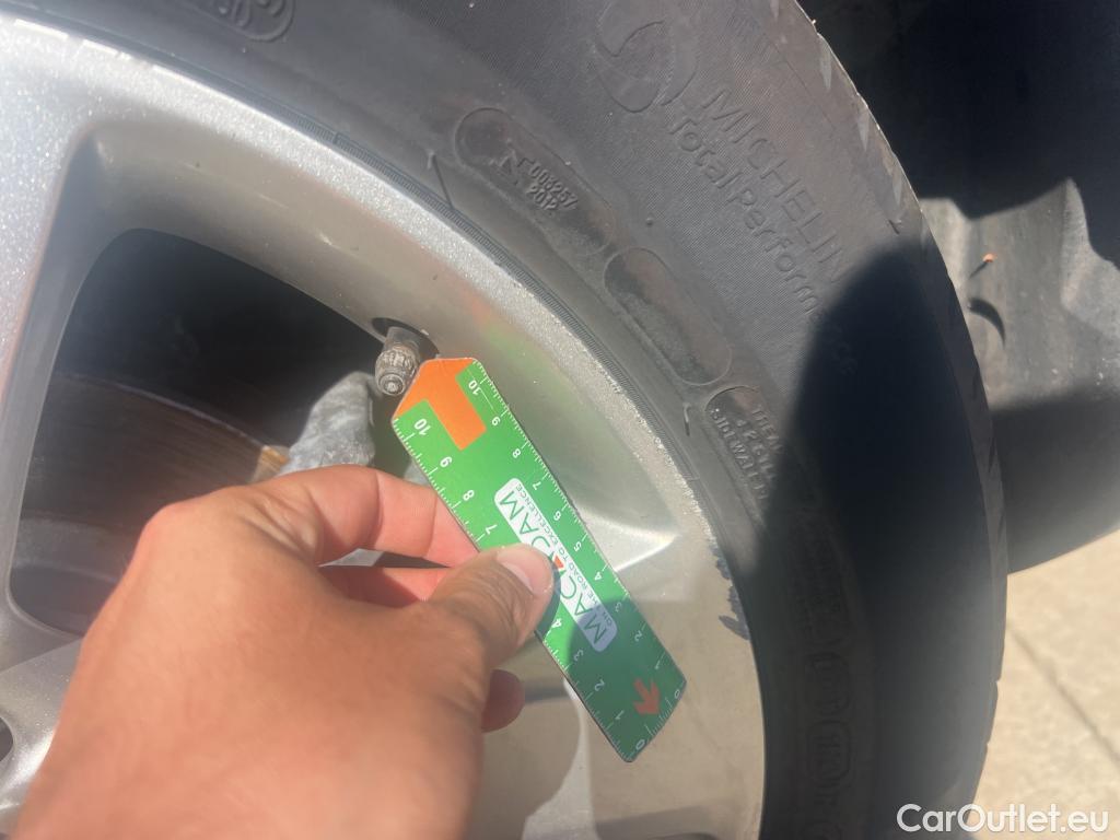  Opel   Grandland X OPEL Grandland / 2021 / 5P / todoterreno 1.6 Turbo PHEV B.Edition Aut 165kW/225CV #10