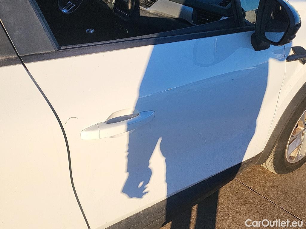  Renault  Captur RENAULT  / 2019 / 5P / todoterreno Intens TCe 90 (AC) #15