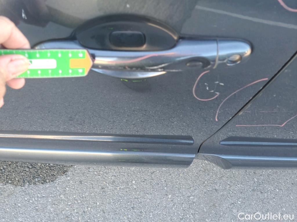  Renault  Megane RENAULT MÉGANE 5p 3G familiar Sp. Tou. Bose Energy dCi 130 S&S Euro 6 #60