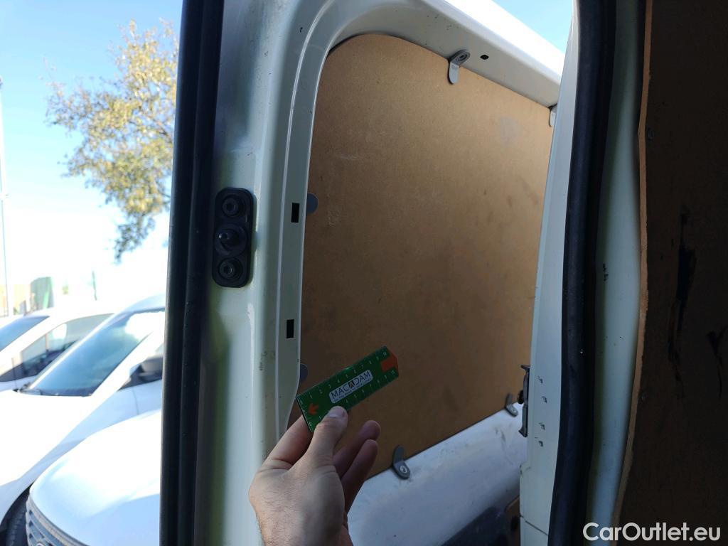  Citroen  Jumpy CITROEN  / 2016 / 4P / furgón Talla M BlueHDi 85KW (115CV) 6v Confort #74