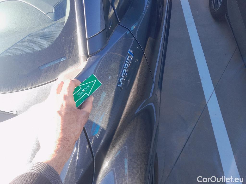  Toyota  C-HR TOYOTA  / 2019 / 5P / todoterreno 1.8 125H Advance #21