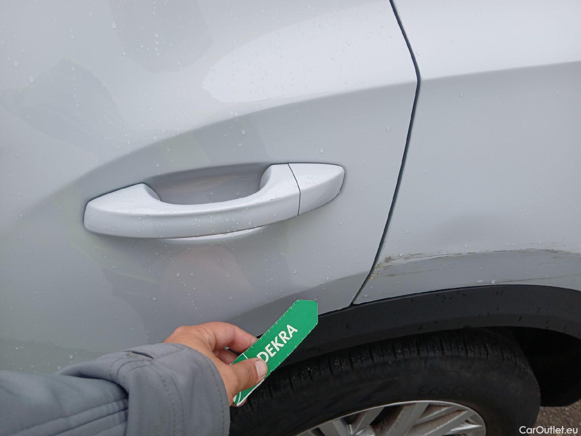  Volkswagen  T-ROC VOLKSWAGEN  / 2017 / 5P / todoterreno Edition 1.0 TSI 85kW (115CV) #12