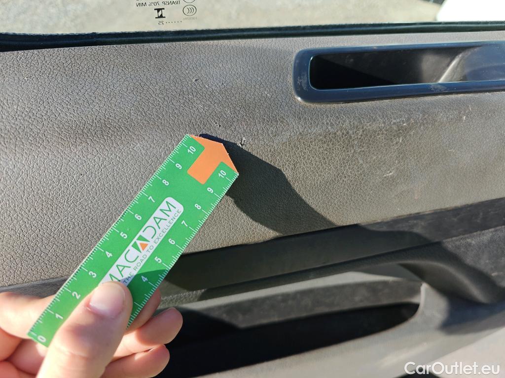  Citroen  Jumpy CITROEN  / 2016 / 4P / furgón Talla M BlueHDi 85KW (115CV) 6v Confort #68