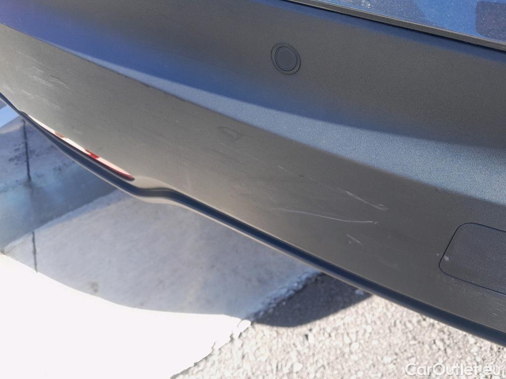  Toyota  C-HR TOYOTA  / 2019 / 5P / todoterreno 1.8 125H Advance #40