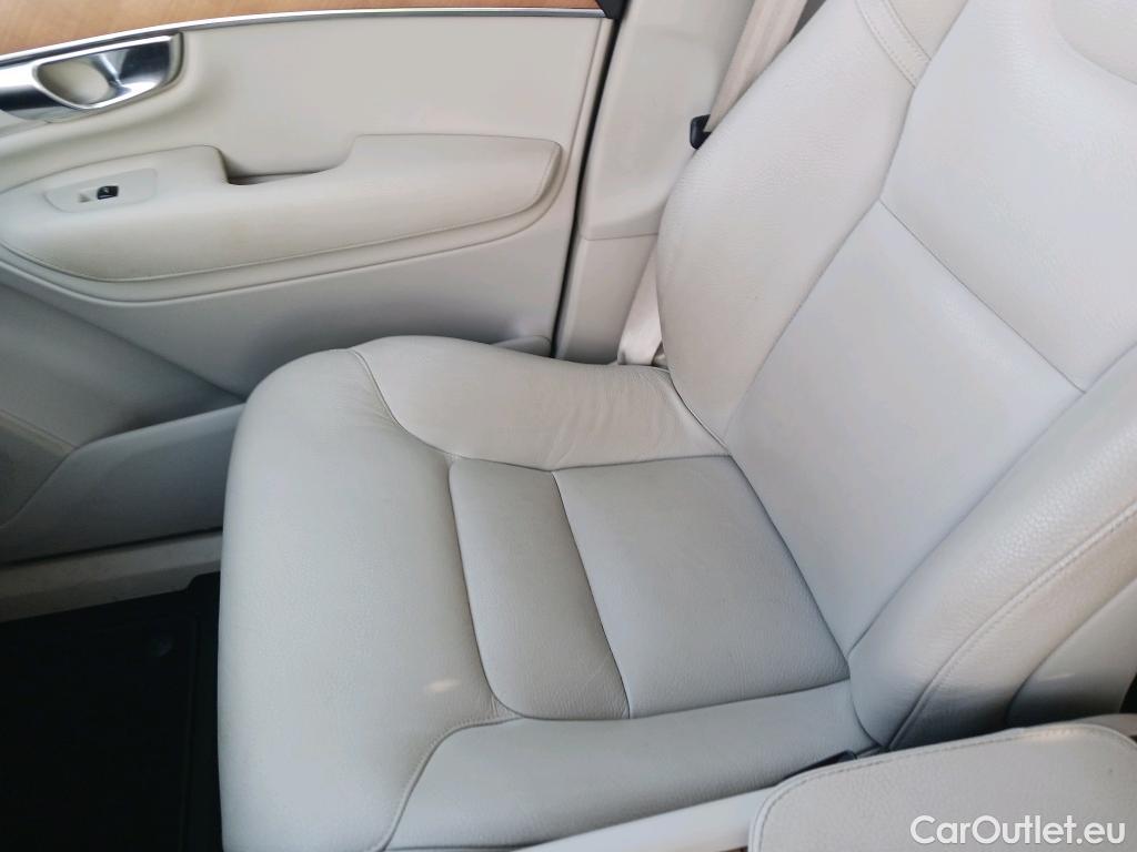  Volvo  XC90 VOLVO  / 2019 / 5P / todoterreno 2.0 B5 D AWD Momentum Pro Auto #38