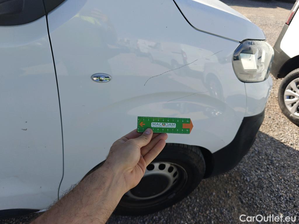  Citroen  Jumpy CITROEN  / 2016 / 4P / furgón Talla M BlueHDi 85KW (115CV) 6v Confort #30