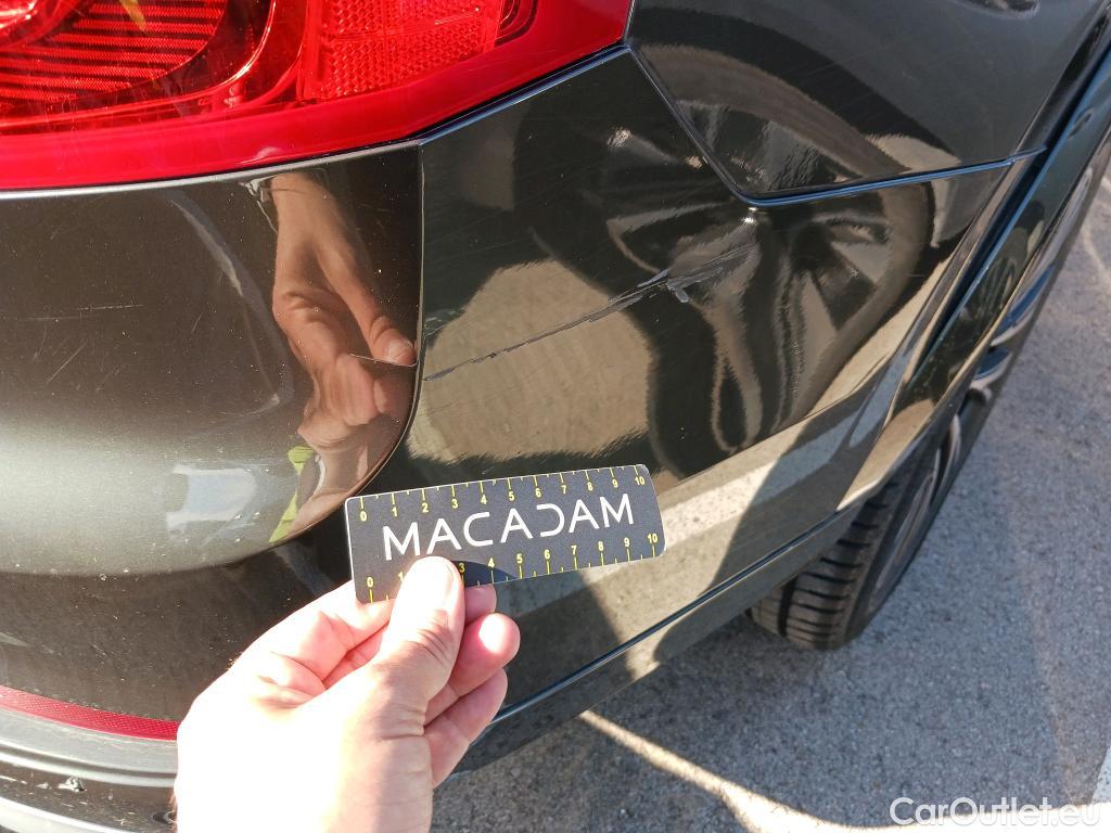  Volvo  XC90 VOLVO  / 2019 / 5P / todoterreno 2.0 B5 D AWD Momentum Pro Auto #32