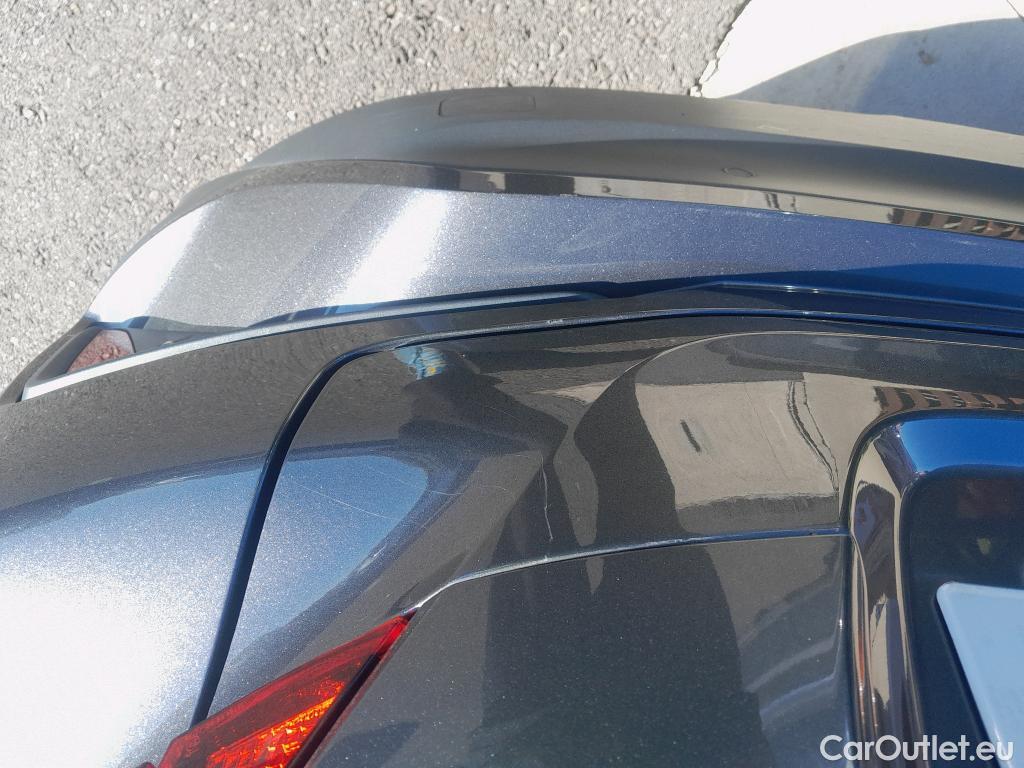  Toyota  C-HR TOYOTA  / 2019 / 5P / todoterreno 1.8 125H Advance #10