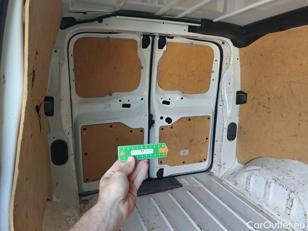  Citroen  Jumpy CITROEN  / 2016 / 4P / furgón Talla M BlueHDi 85KW (115CV) 6v Confort #71