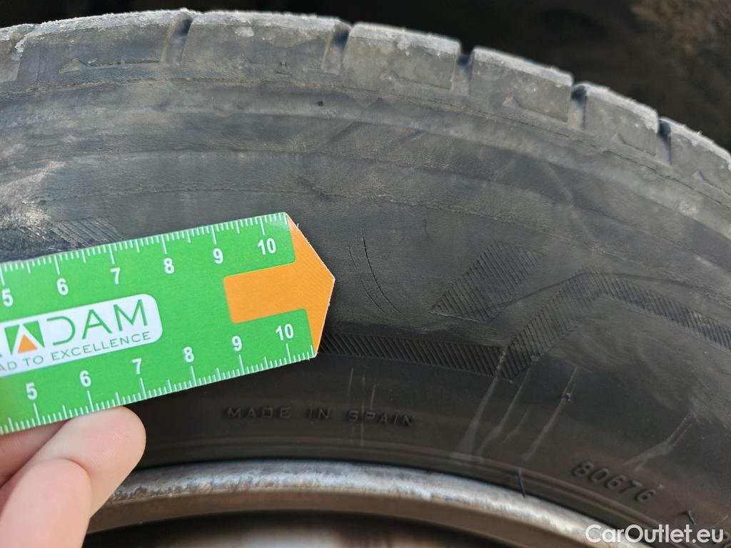  Citroen  Jumpy CITROEN  / 2016 / 4P / furgón Talla M BlueHDi 85KW (115CV) 6v Confort #55