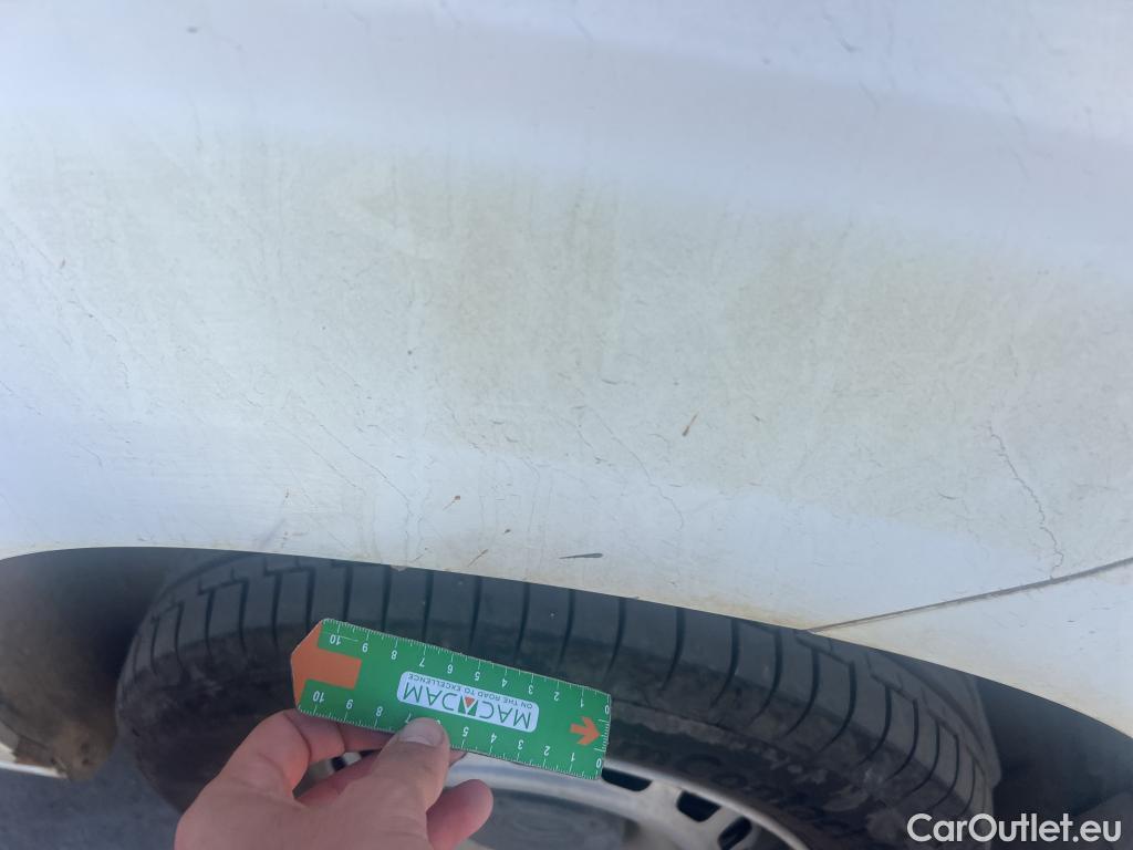  Citroen  Berlingo CITROEN  / 2018 / 4P / combi Talla M BlueHDi 100 LIVE (AC) #11