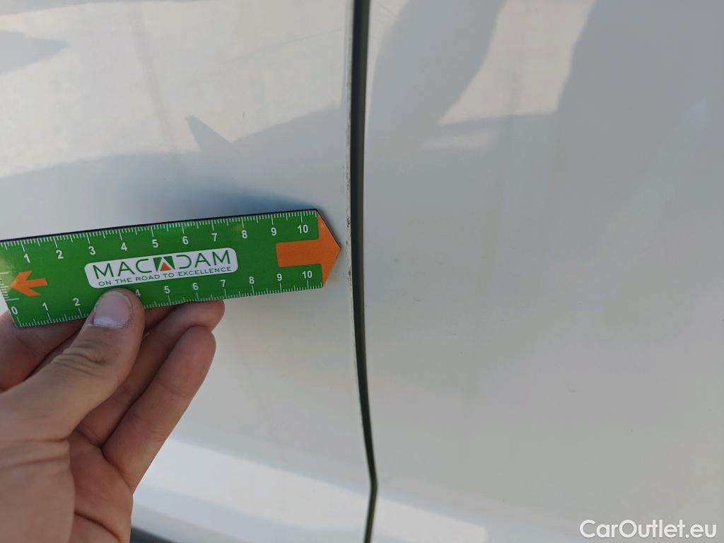  Skoda  Karoq SKODA  / 2017 / 5P / todoterreno 2.0 TDI 110kW (150CV) DSG 4X4 Ambition #13