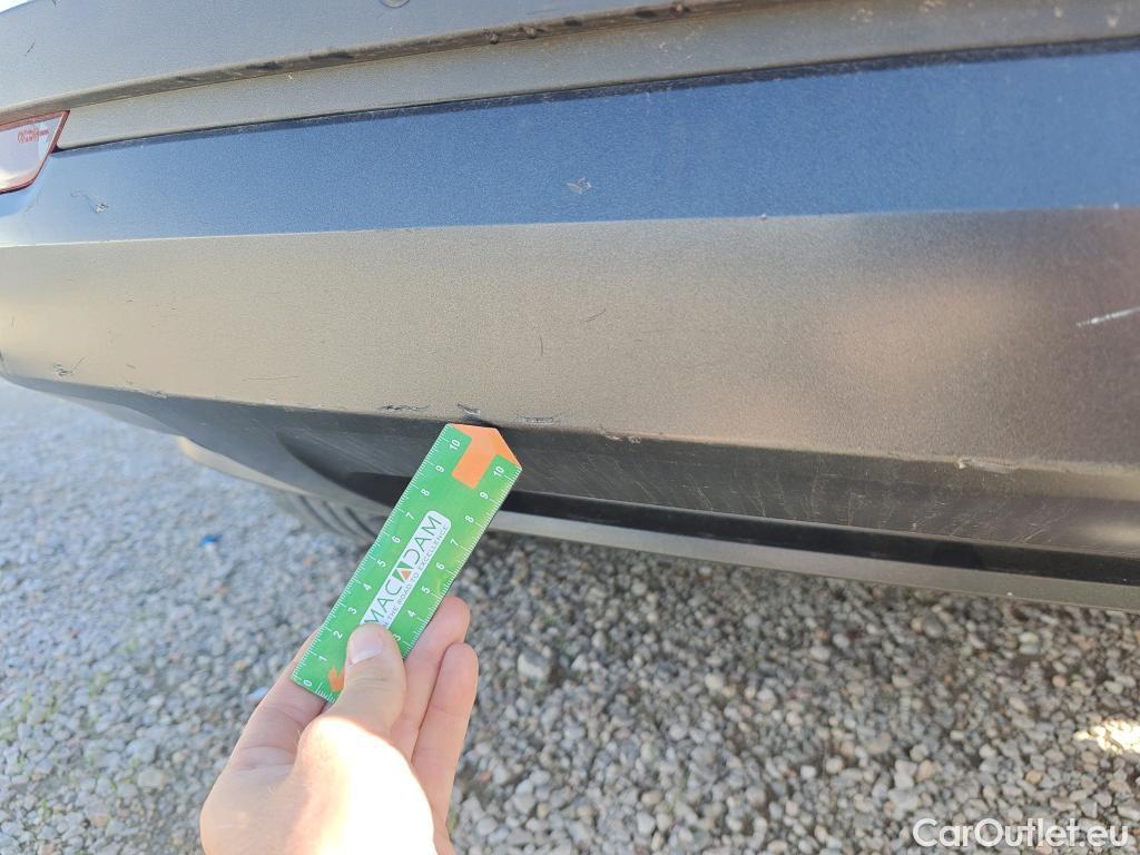  Skoda  Karoq SKODA  / 2017 / 5P / todoterreno 2.0 TDI 110kW (150CV) DSG 4X4 Ambition #26