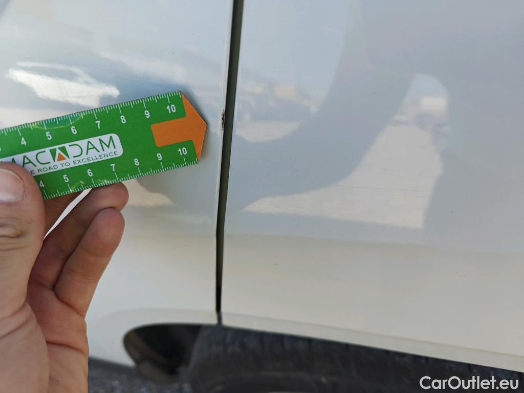  Skoda  Karoq SKODA  / 2017 / 5P / todoterreno 2.0 TDI 110kW (150CV) DSG 4X4 Ambition #8