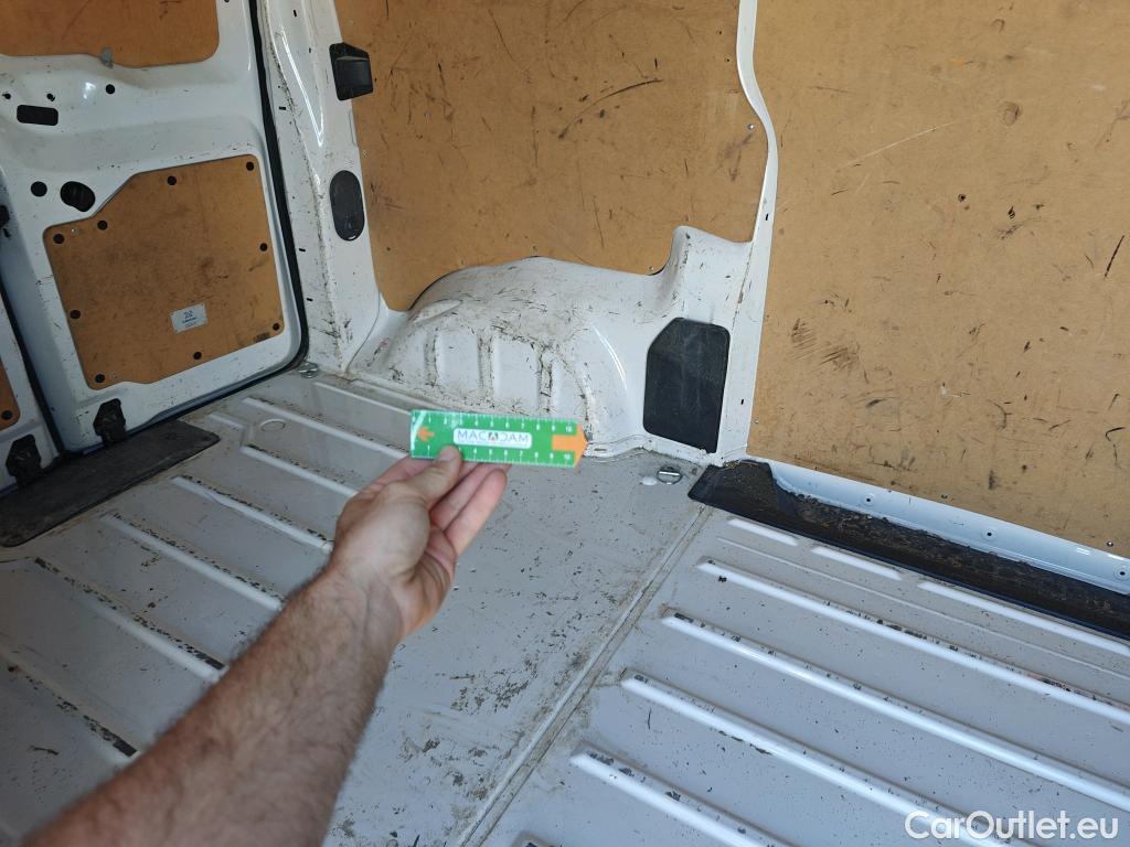  Citroen  Jumpy CITROEN  / 2016 / 4P / furgón Talla M BlueHDi 85KW (115CV) 6v Confort #22