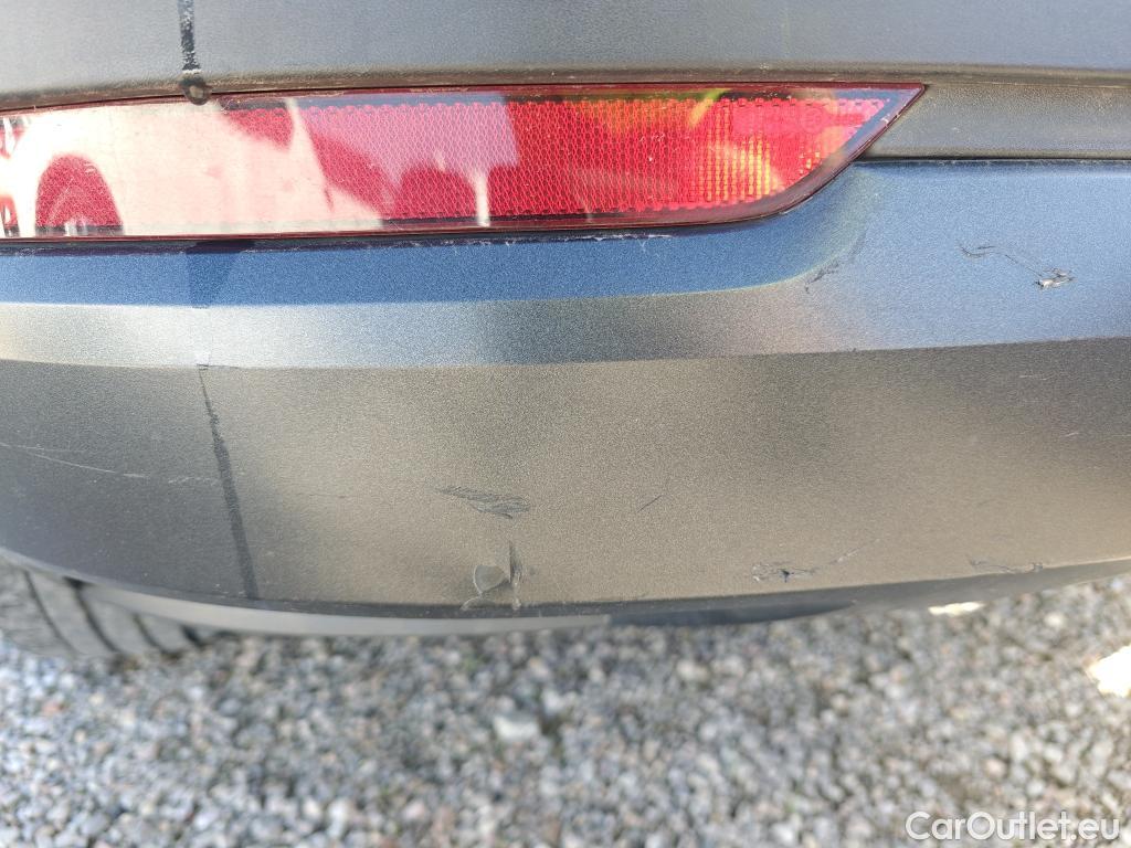  Skoda  Karoq SKODA  / 2017 / 5P / todoterreno 2.0 TDI 110kW (150CV) DSG 4X4 Ambition #25