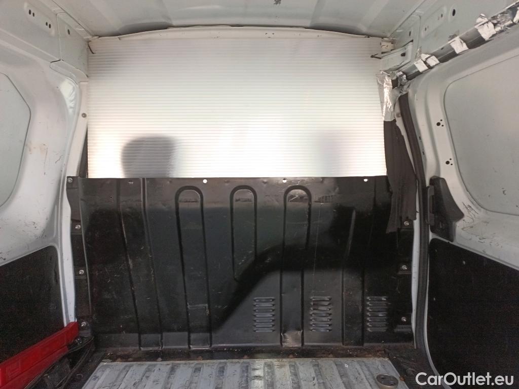  Dacia  Dokker DACIA  / 2013 / 4P / furgón derivado de turismo Van Essential dCi 66kW (90CV) #18