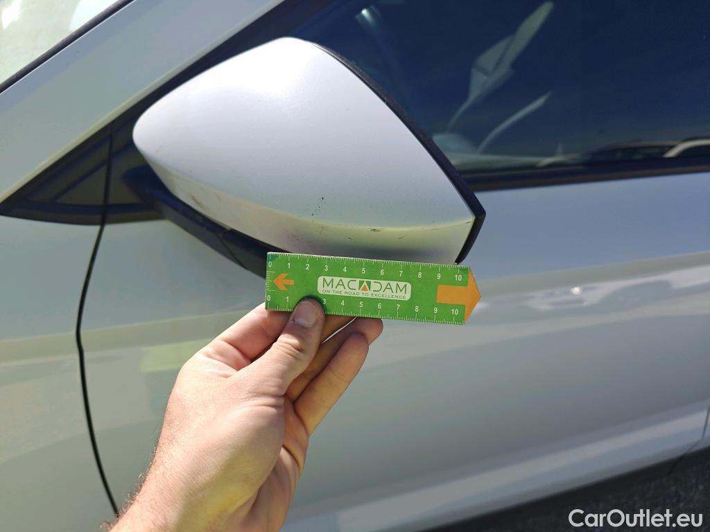  Skoda  Karoq SKODA  / 2017 / 5P / todoterreno 2.0 TDI 110kW (150CV) DSG 4X4 Ambition #39